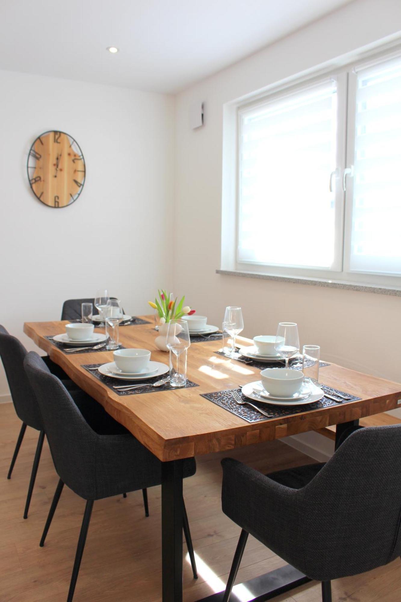 Apartment Mit Voll Ausgestatetter Kueche, Badewanne, Balkon, Parkplatz Vor Dem Haus, Ruhig Gelegen, Ada4 Kulmbach Bagian luar foto
